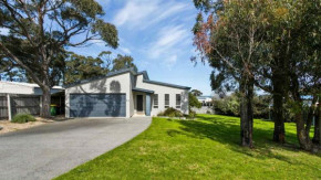 Pelican House, Lakes Entrance